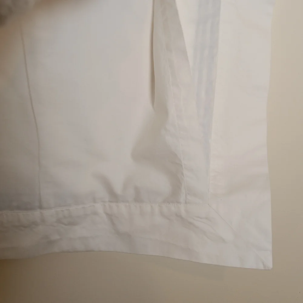 M&T Linens luxurious crisp